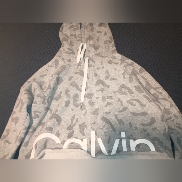 Women's Calvin Klein Hoodie - Picture 7 of 7